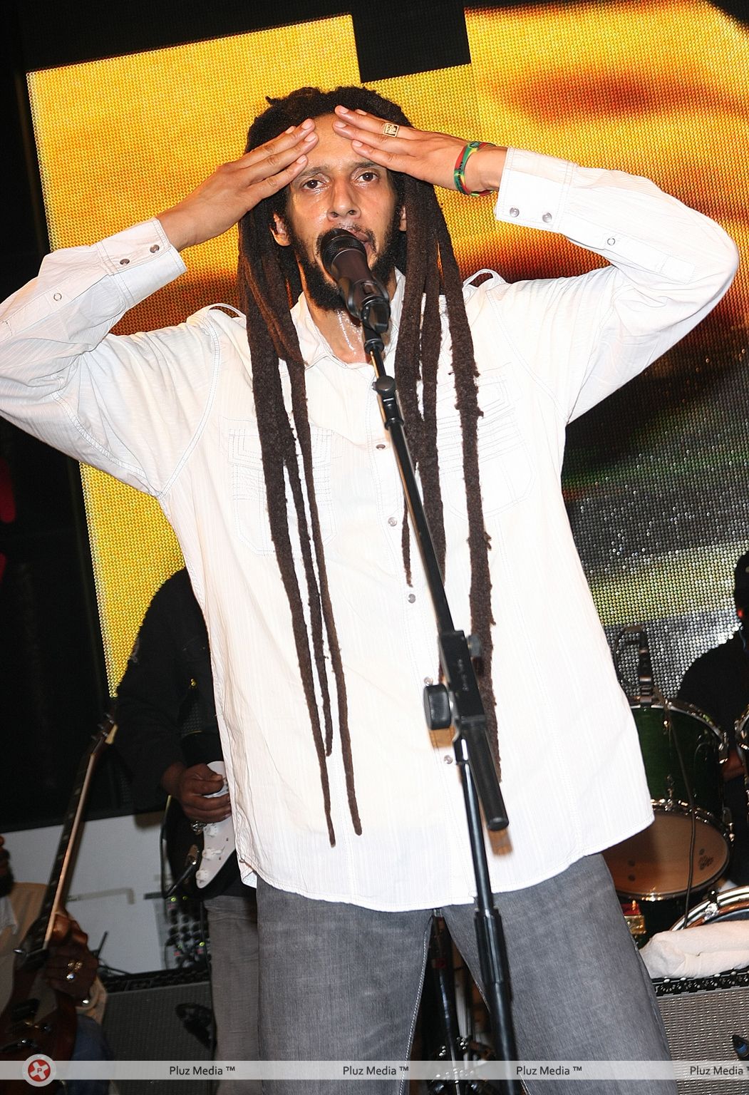 Julian Marley Performing live to promote the new range of headphones | Picture 112608